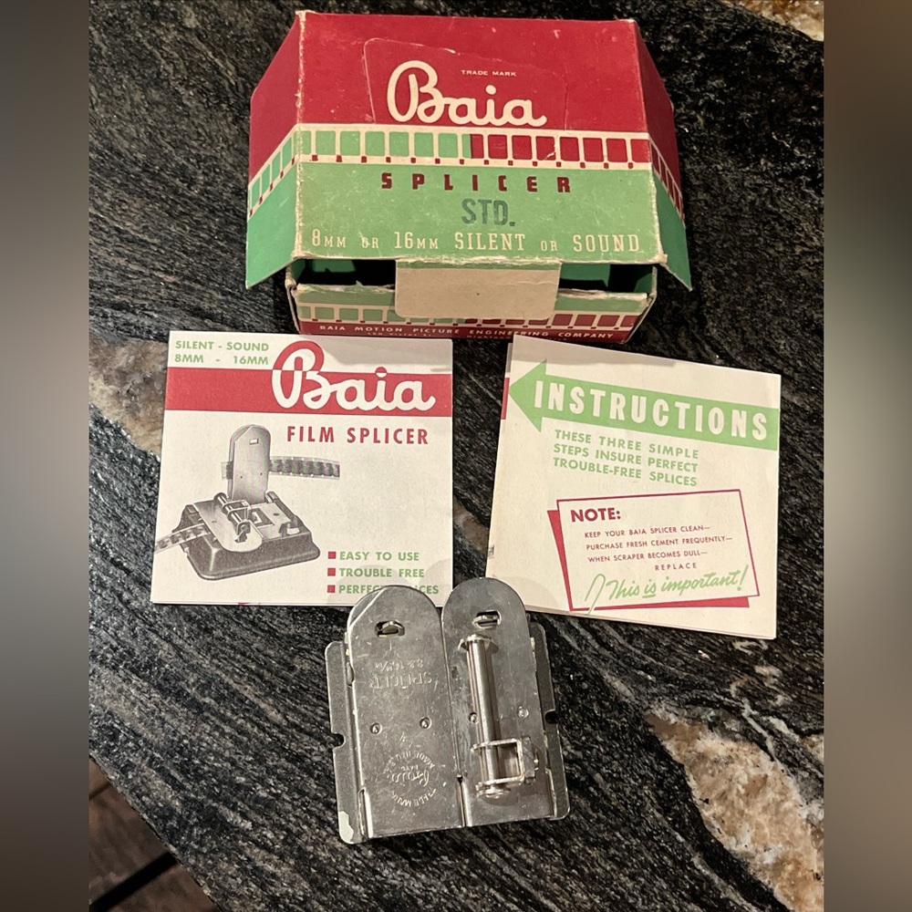 Baia FILM SPLICER 8mm or 16mm Movie Original Box made in USA silent Or Sound vtg
